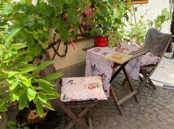 Tante Berg Homestay szállás *